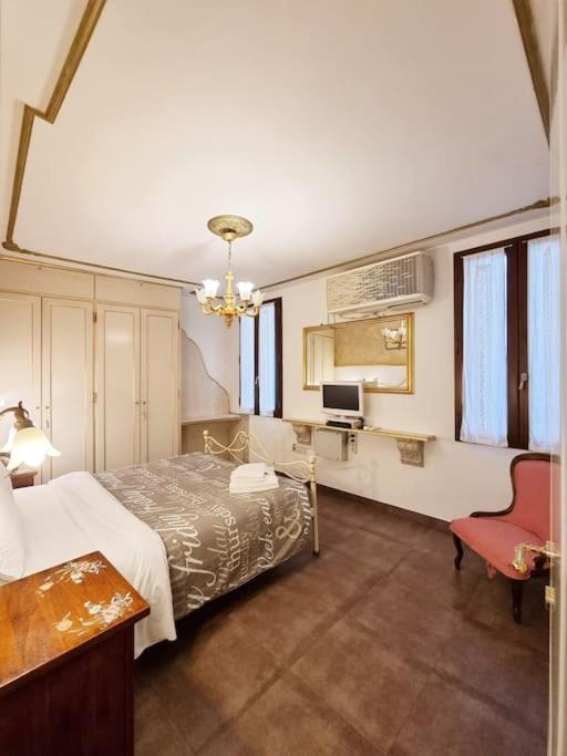 Two-Bedroom Apartment,1485932242:JPEG